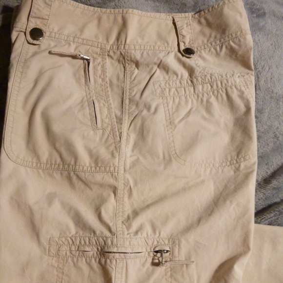 NY & Co Wide leg capri w/ pockets high waisted - Picture 3 of 10